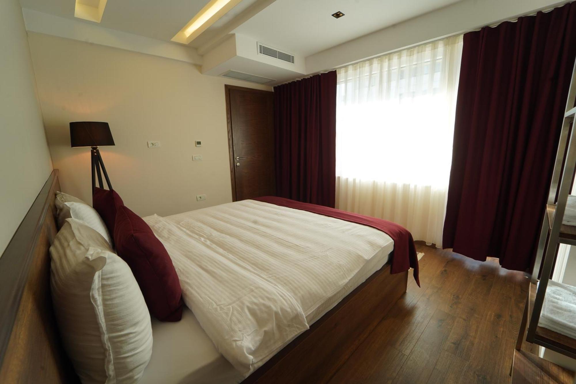 Monarch Hotel Prizren Exteriér fotografie