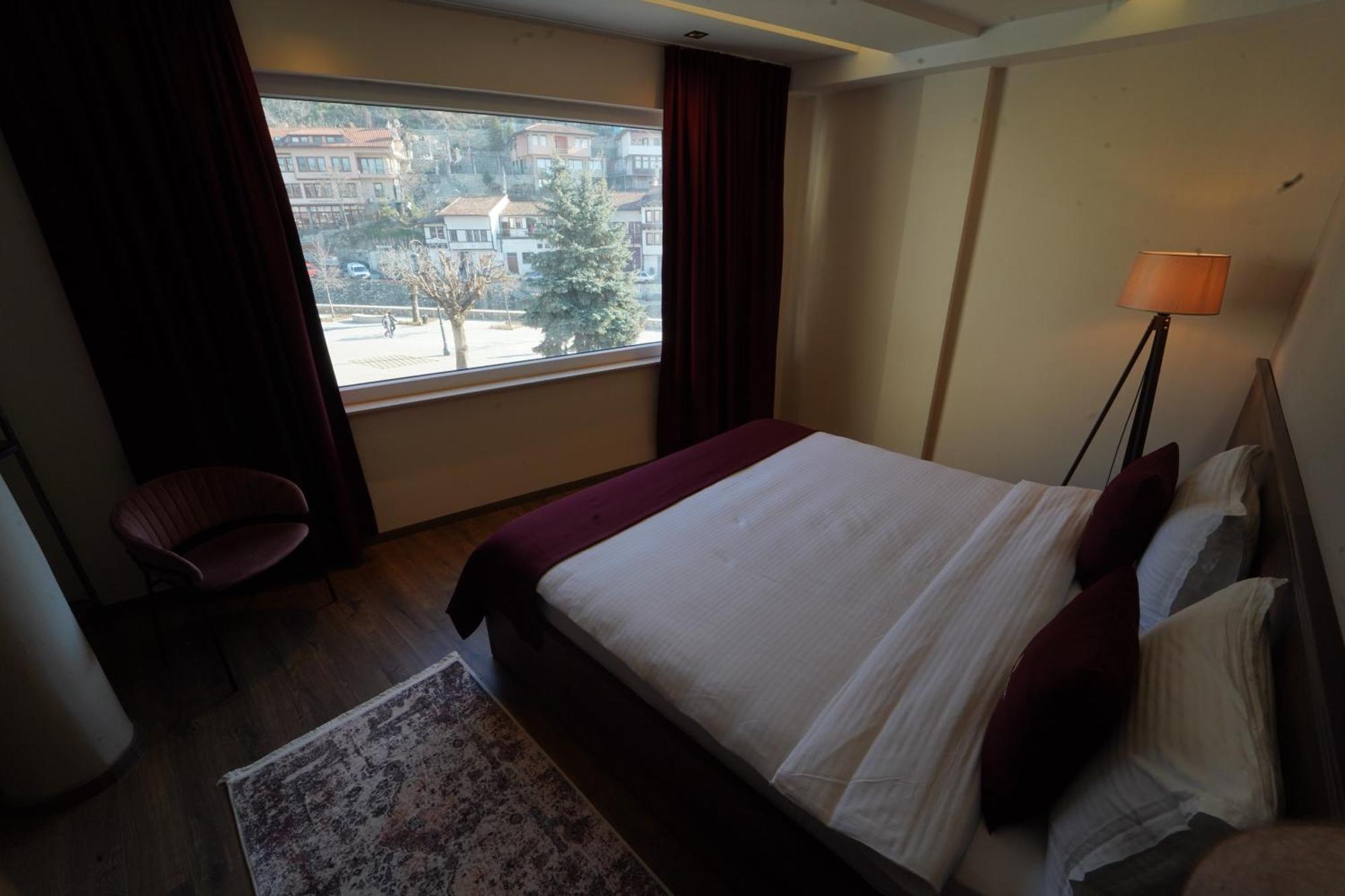 Monarch Hotel Prizren Exteriér fotografie