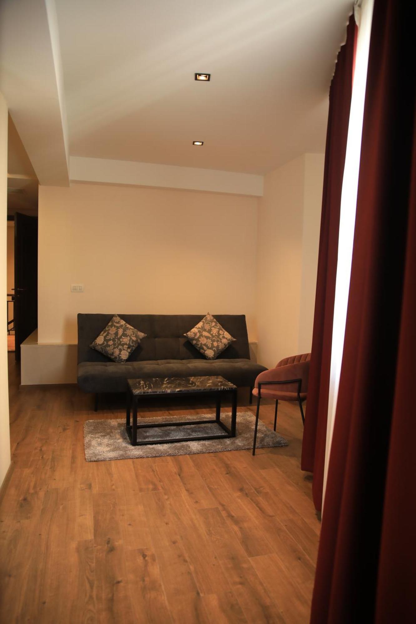 Monarch Hotel Prizren Exteriér fotografie