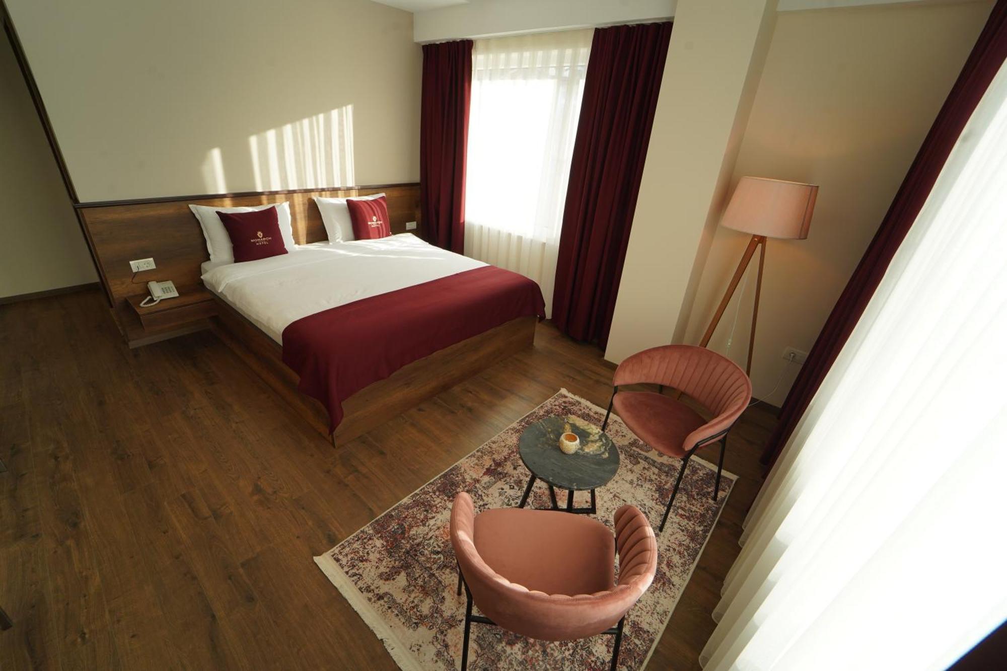 Monarch Hotel Prizren Exteriér fotografie