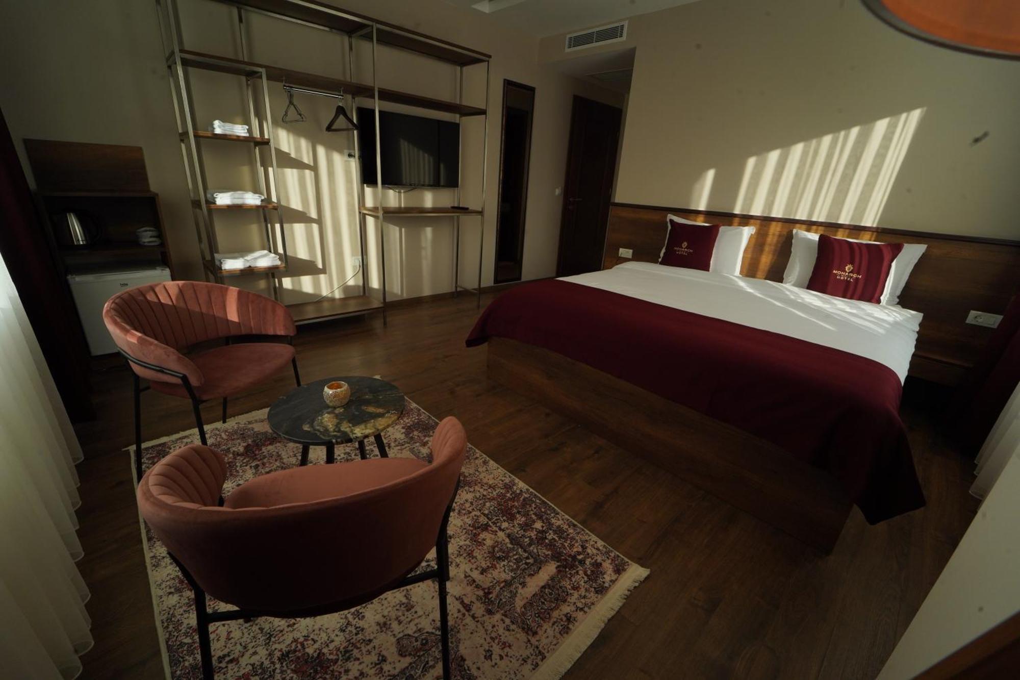 Monarch Hotel Prizren Exteriér fotografie